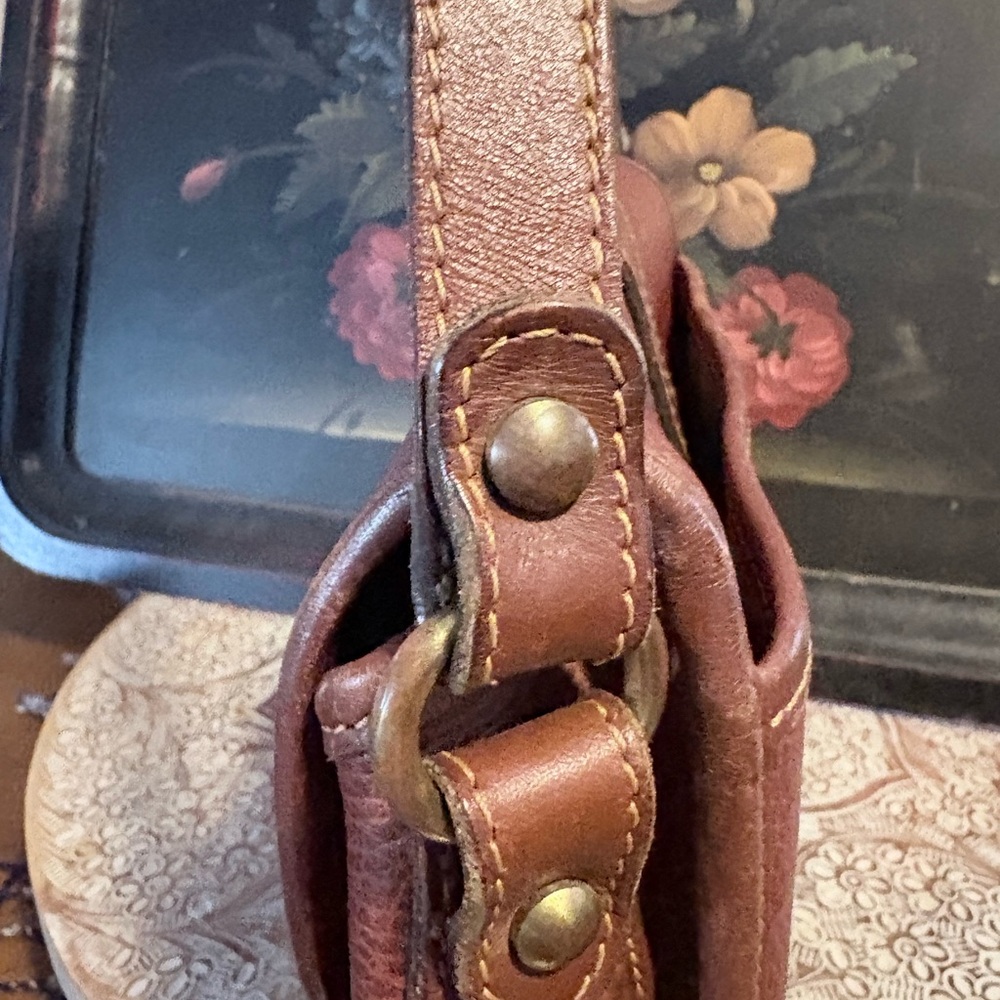 Coach Sheridan Collection - Picture 4 of 14